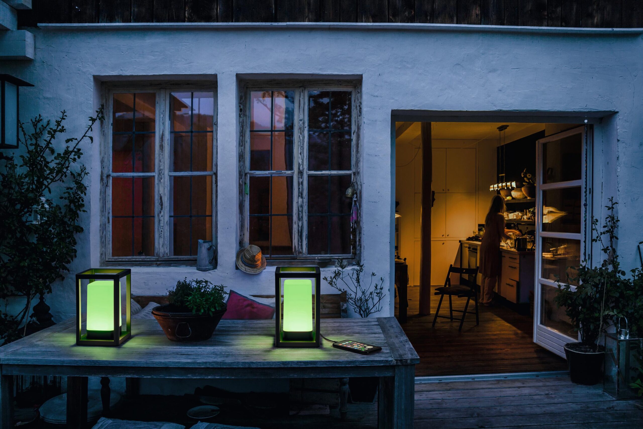 Ledvance smart+ outdoor lantern hotsell